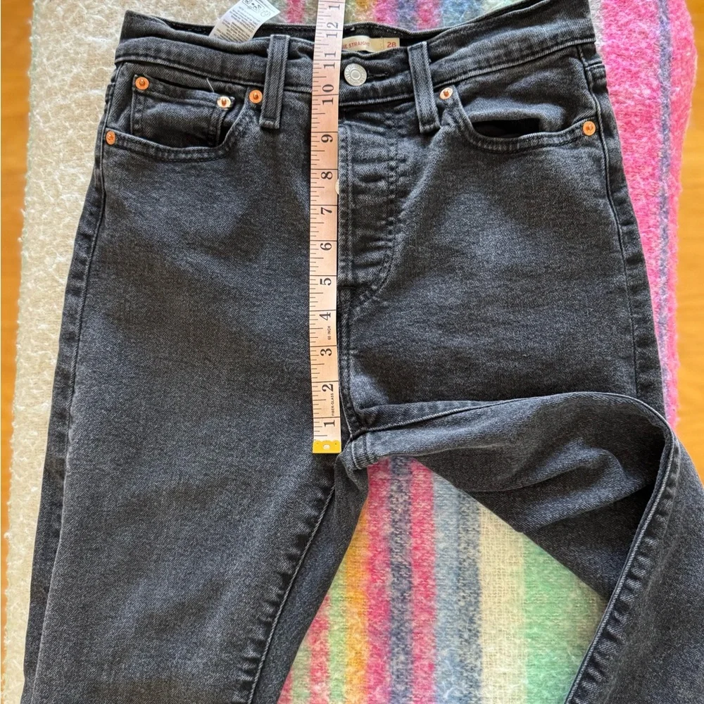 Levi’s Wedgie Straight - Picture 6 of 12